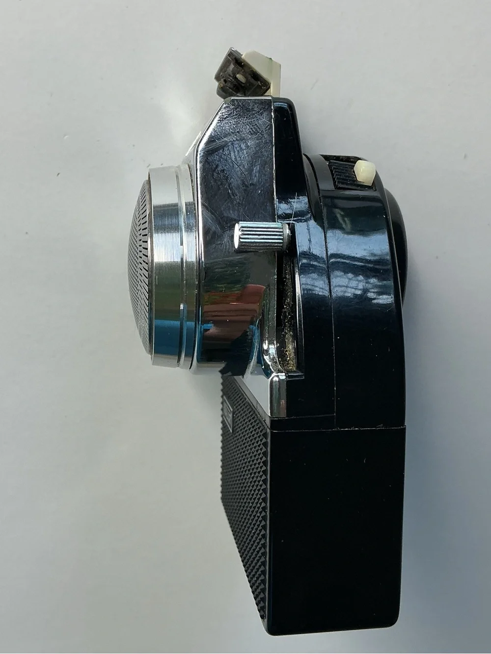 Vintage Mallory Cordless Electric Shaver Model ES571